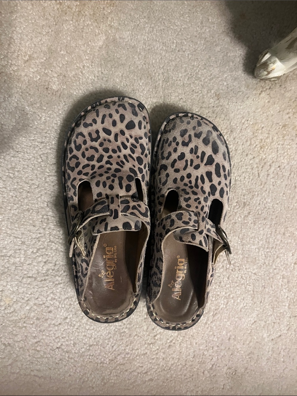 Alegria nursing shoes
